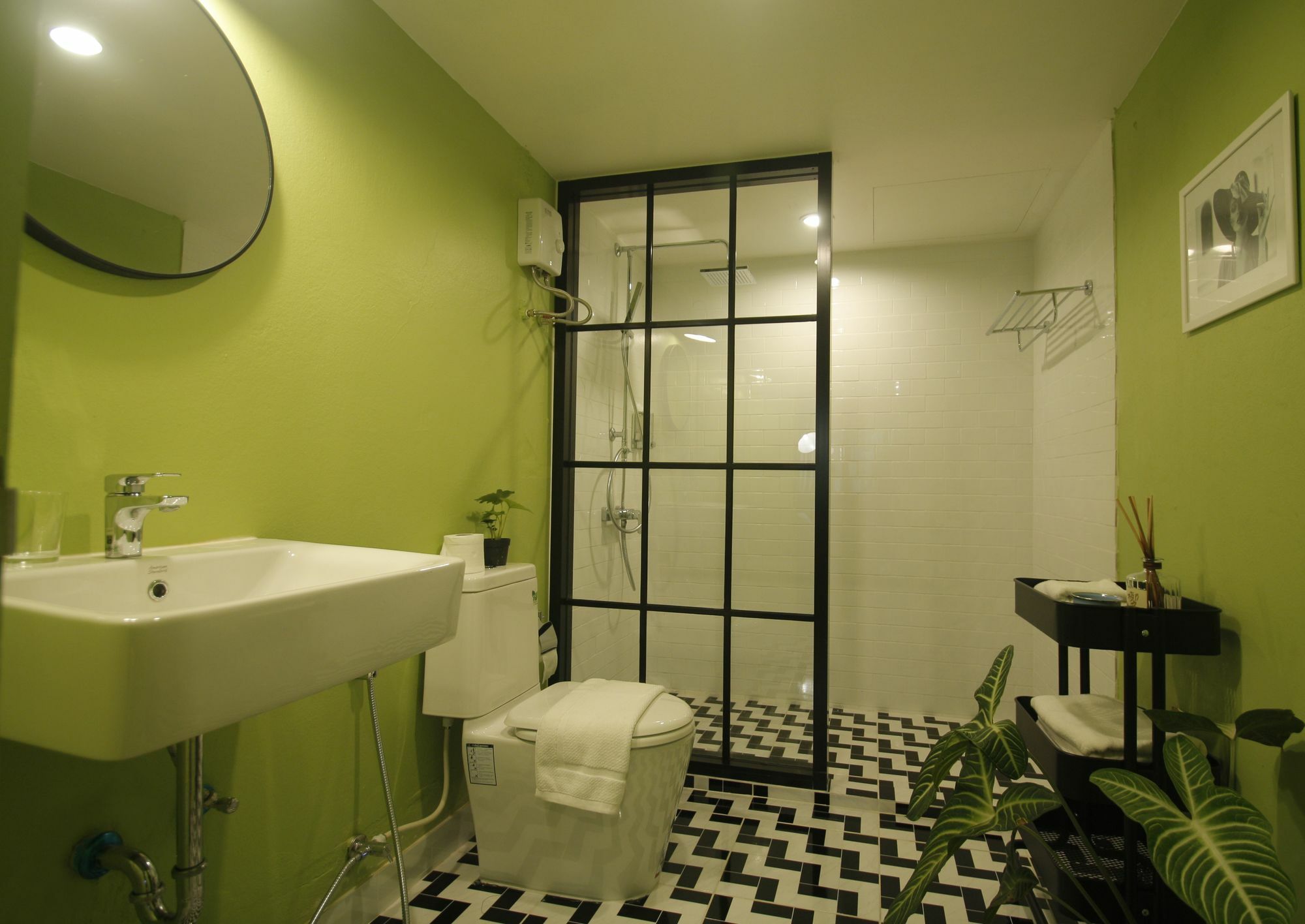 Nortas Sathorn - Bangkok Hotell Exteriör bild