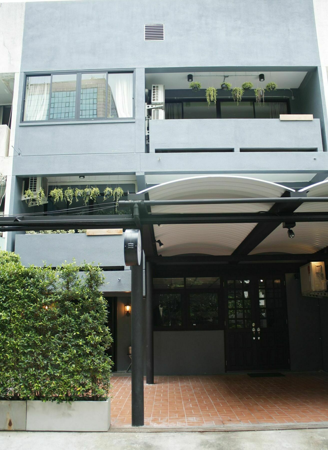 Nortas Sathorn - Bangkok Hotell Exteriör bild